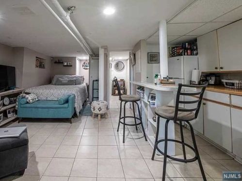 57 Malcolm Ave, Outwater NJ  07026-1523 exterior