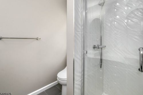 105 Boulder Ridge Dr, Dover NJ  07869-1644 exterior