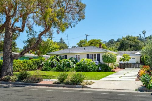 2109 Gillespie St, Santa Barbara CA  93101-4649 exterior