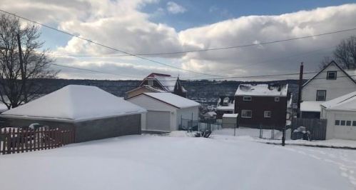 1921 Ridge Ave, New Kensington PA  15068-4041 exterior