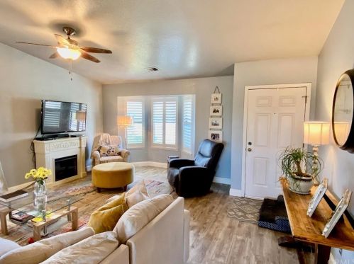 60 New Dawn Cir, Chico CA  95928-6811 exterior