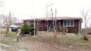 911 Columbia Ave, Fairfield, TN 37033-4107