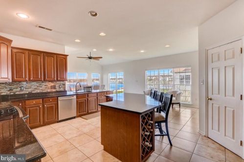 33 Mullen Dr, Erial NJ  08081-1300 exterior