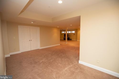 108 Gift Cir, Prospectville PA 19002-2732 exterior