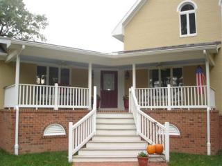 130 Williamsdale Ln, Beaverlett, VA 23109-2125