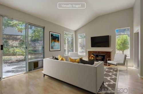 985 Masters Dr, Oceanside, CA 92057-7926