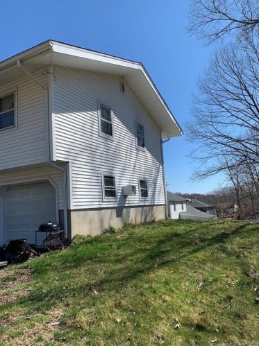 85 Mason Ave, Waterbury, CT 06708-2917