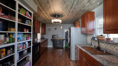 275 Willow Dr, Zanesville OH  43701-1252 exterior