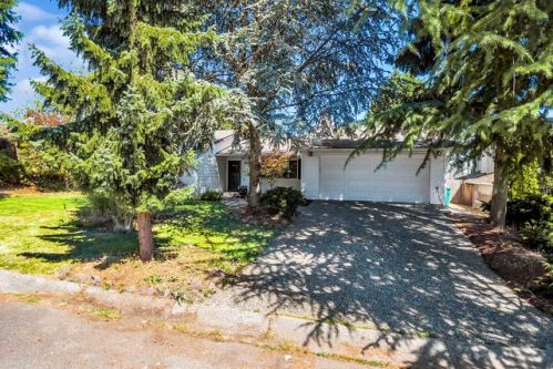 3309 158th St, Lynnwood, WA 98087-6205