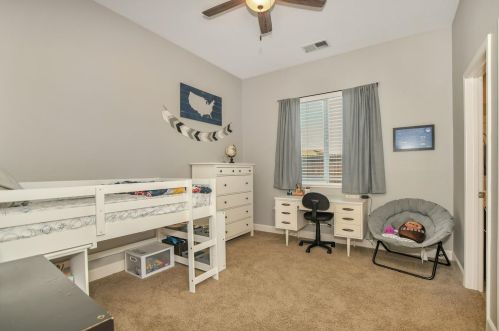 1870 Woodward Ave, Manteca CA  95337-8907 exterior