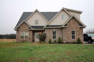 1423 Davy Crockett Dr, Murfreesboro, TN 37129-7693