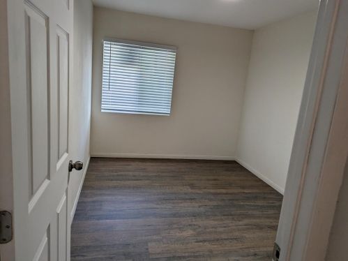 609 Washington St, Bakersfield CA 93307-1947 exterior