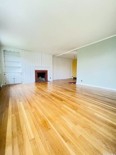 5 Lane Crest Ave, New Rochelle NY  10805-1416 exterior