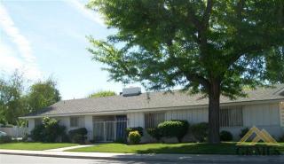 2501 Belvedere Ave, Bakersfield, CA 93304-5544