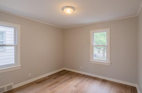 3511 3rd Ave, Hibbing MN  55746-2711 exterior