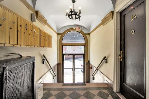 40 74th St, North Bergen NJ  07047-5948 exterior