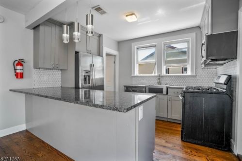 551 Leo St, Industrial Hillside NJ  07205-1726 exterior