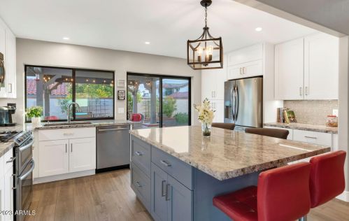 5822 Scottsdale Rd, Scottsdale AZ 85253-5415 exterior