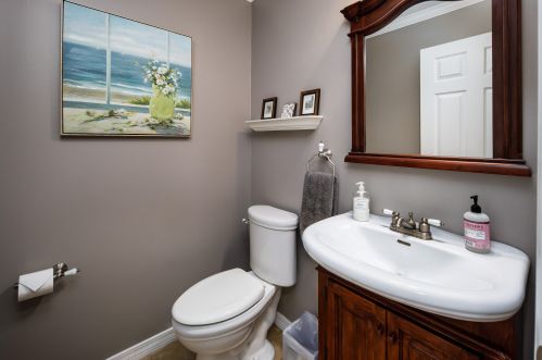 71 Lk Lorraine Cir, Shalimar FL  32579-1617 exterior