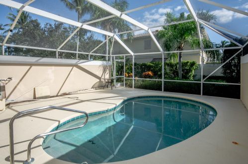 479 Capistrano Dr, West Palm Beach, FL 33410-4301