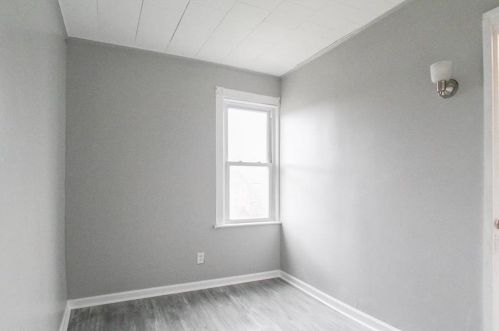 911 Reynolds St, Easton PA  18042-6442 exterior