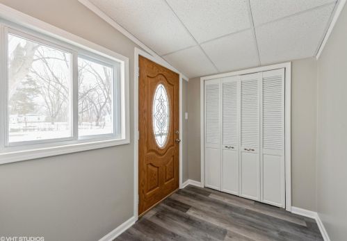 525 Belden Dr, Dyer, IN 46311-1515