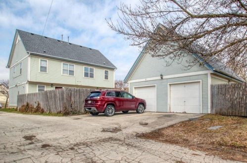 2126 Palmer St, Milwaukee WI 53212-3243 exterior