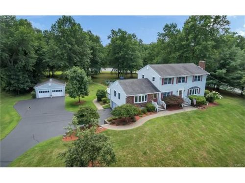 93 Hill Rd, Goshen, NY 10924-5041