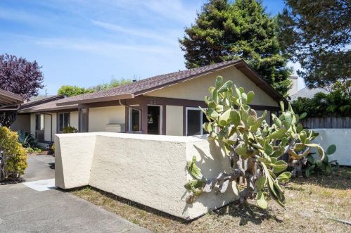 829 Rosita Rd, Pacifica, CA 94044-4129