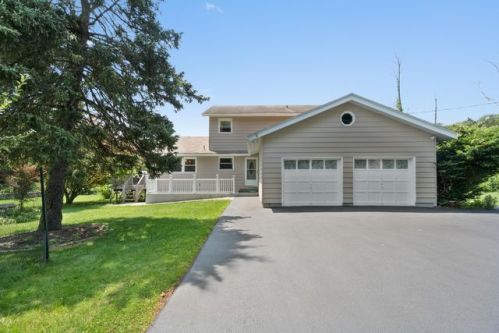 3 Fulmar Rd, Mahopac, NY 10541-4511