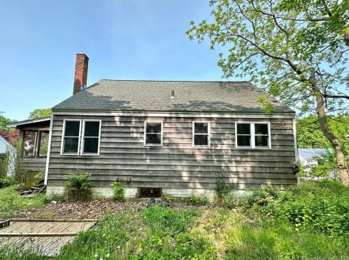 13 Dartmouth Ln, Danbury, CT 06810-7514