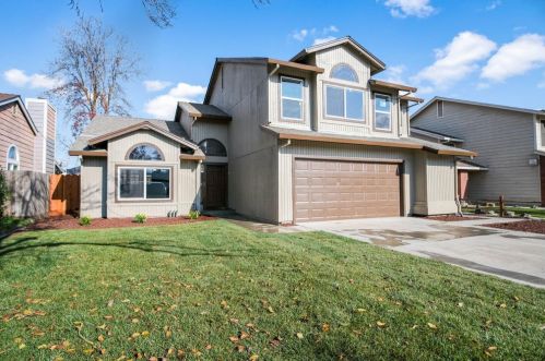 2021 Orangeburg Ave, Modesto CA  95350-3741 exterior