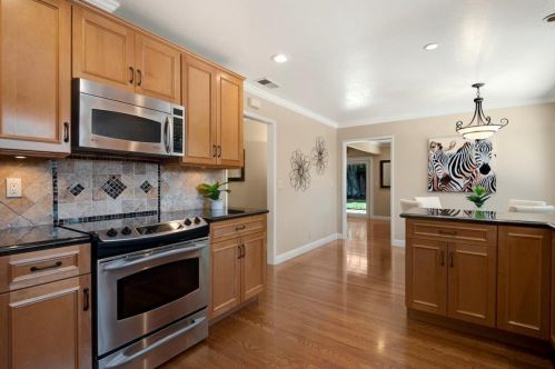 1721 Husted Ave, San Jose CA  95124-1927 exterior