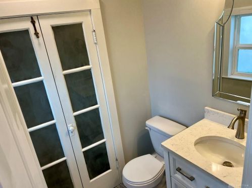 795 Congress Ave, Cincinnati OH  45246-4439 exterior