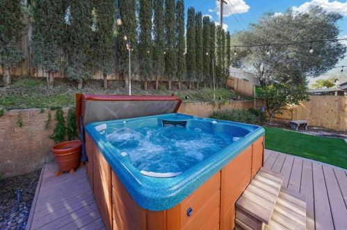 1891 Tavern Ct, Alpine CA  91901-3747 exterior