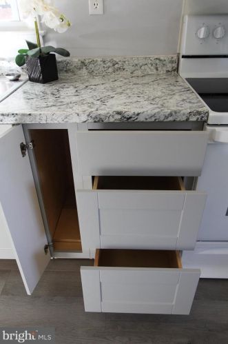 1 Old Barn Rd, Richmond National Battlefiel VA  22835-9008 exterior