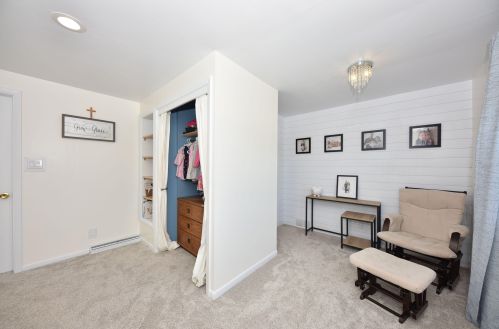 1410 Van Beck Ave, Milwaukee WI 53207-4531 exterior