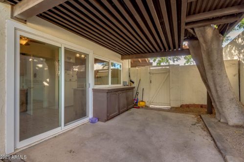 7718 Cypress St, Scottsdale AZ 85257-2816 exterior