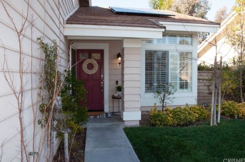 23331 Preston Way, Santa Clarita, CA 91354-2121