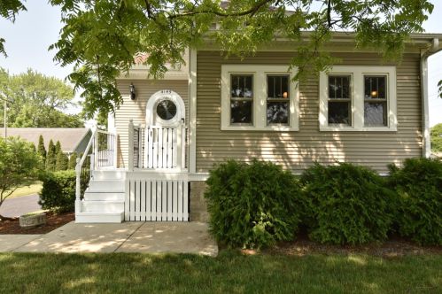 4145 92, Milwaukee WI 53228-2131 exterior