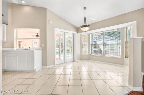 1026 Blossom Dr, Sebastian FL  32958-5110 exterior