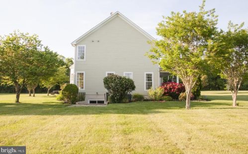 38443 Morrisonville Rd, Lovettsville VA  20180-3103 exterior