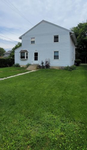 153 Elm St, London OH  43140-1135 exterior