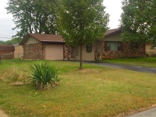 112 Shawnee St, Greenville OH  45331-2529 exterior