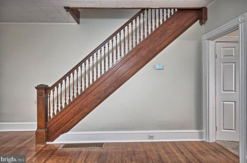 415 College Ave, Lancaster PA  17603-3319 exterior