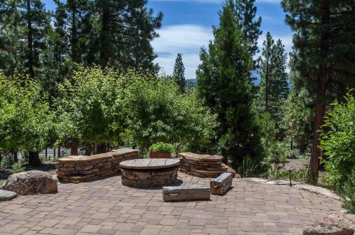 57 Peppergrass Ln, Portola, CA 96122-7308