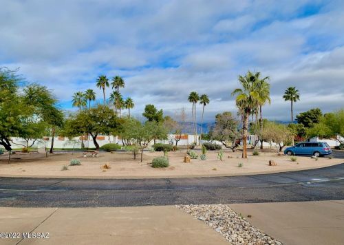 6820 Calle De Oro, Tucson, AZ 85715-4807