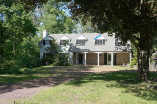 46 Century Ridge Rd, Purchase, NY 10577-1911