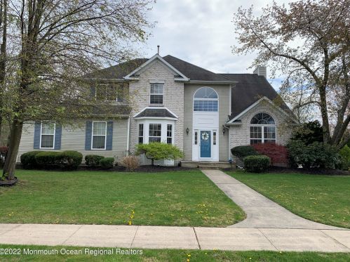 1 Buxton Ct, Bricktown NJ  08724-5036 exterior