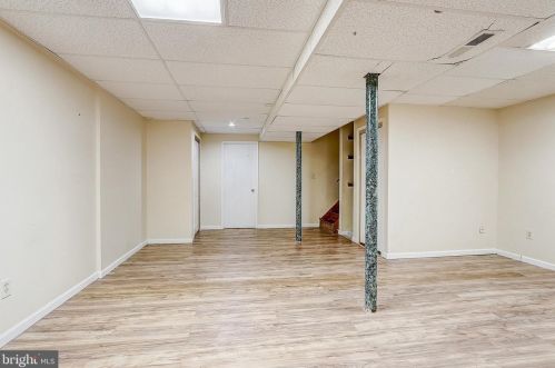 53 Vlg Dr, Collegeville PA  19473-2314 exterior